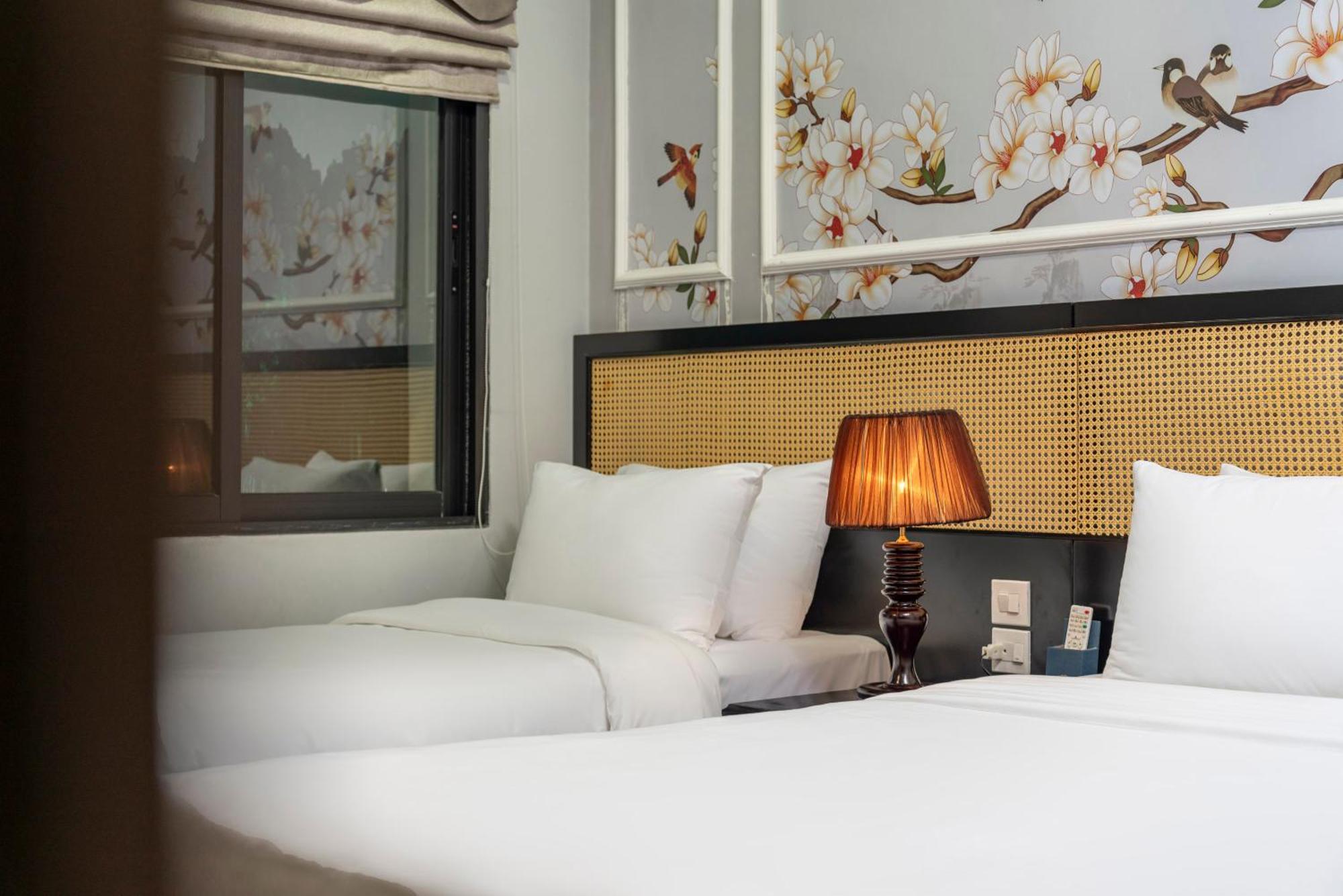 Amara Hanoi Hotel And Spa Exterior photo