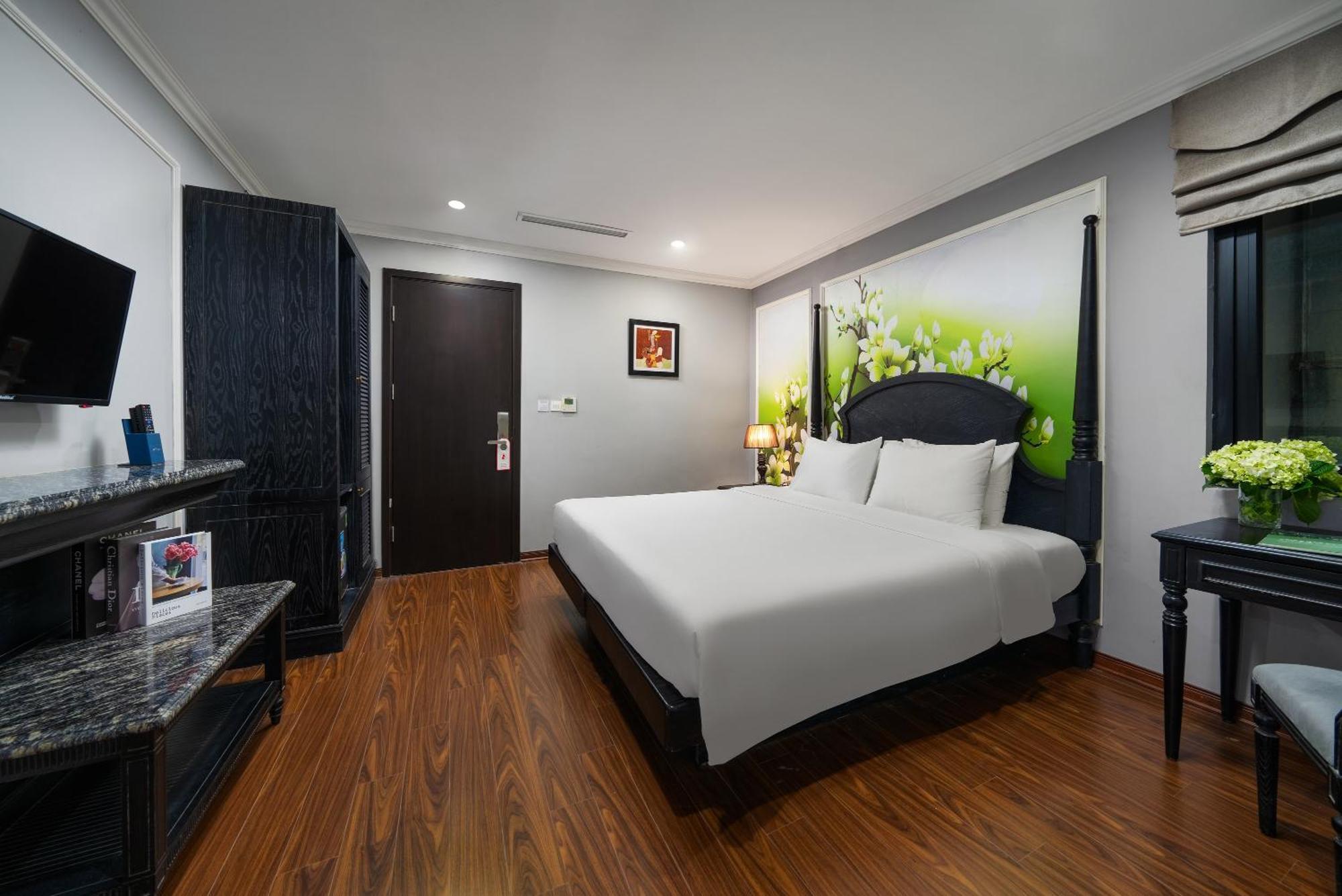 Amara Hanoi Hotel And Spa Exterior photo