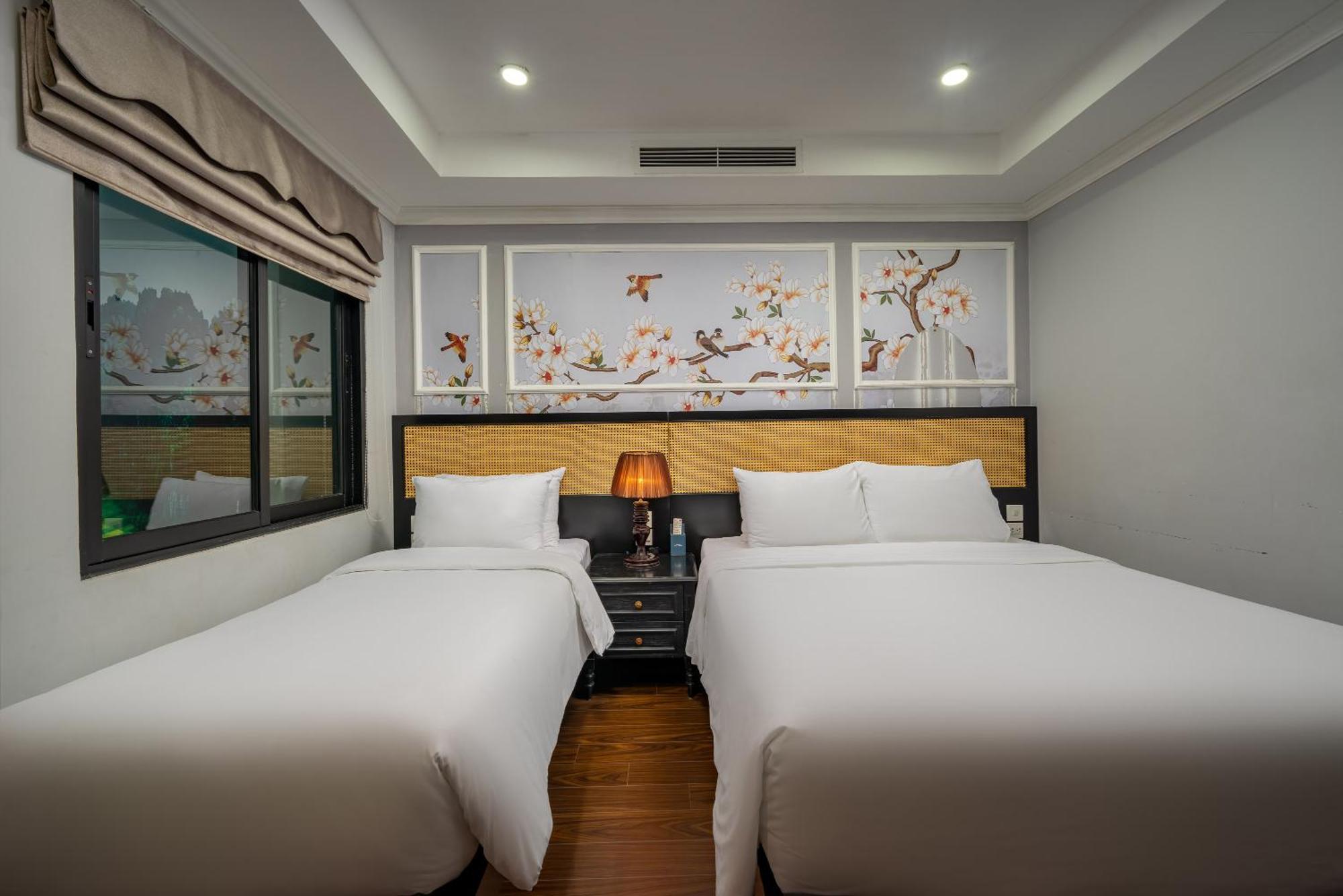 Amara Hanoi Hotel And Spa Exterior photo